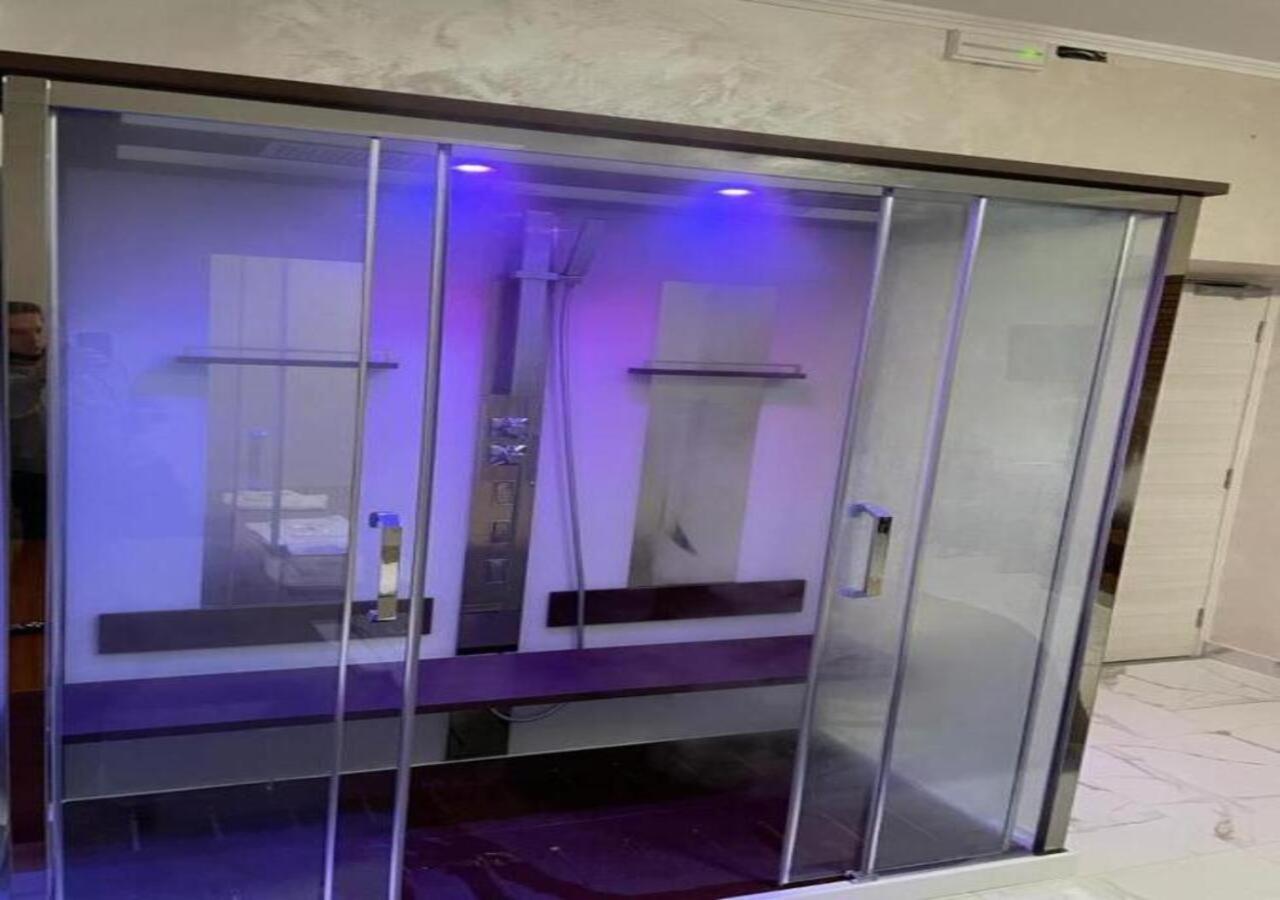 Hotel Holiday Foggia Eksteriør bilde